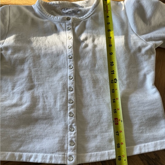 Agnes B. White Cardigan 3 - Picture 4 of 6